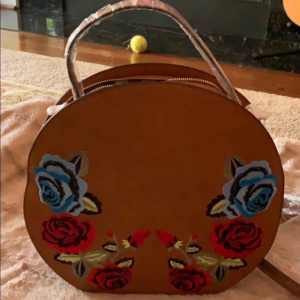 Round Flower Bag